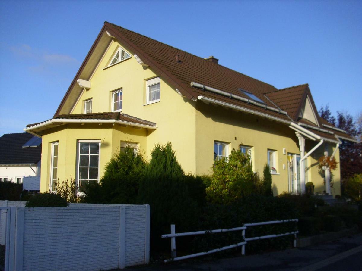 Haus Muehlenbach Lägenhet Mechernich Exteriör bild